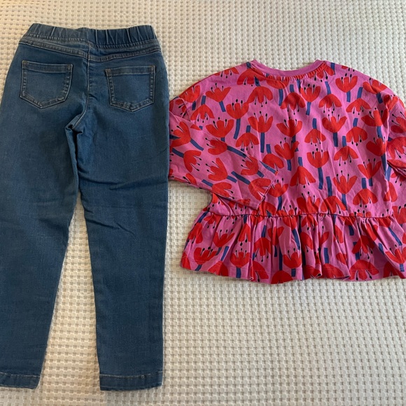 Hanna Andersson || Pink Poppy Ruffle Longsleeve + Jeans - Picture 7 of 8